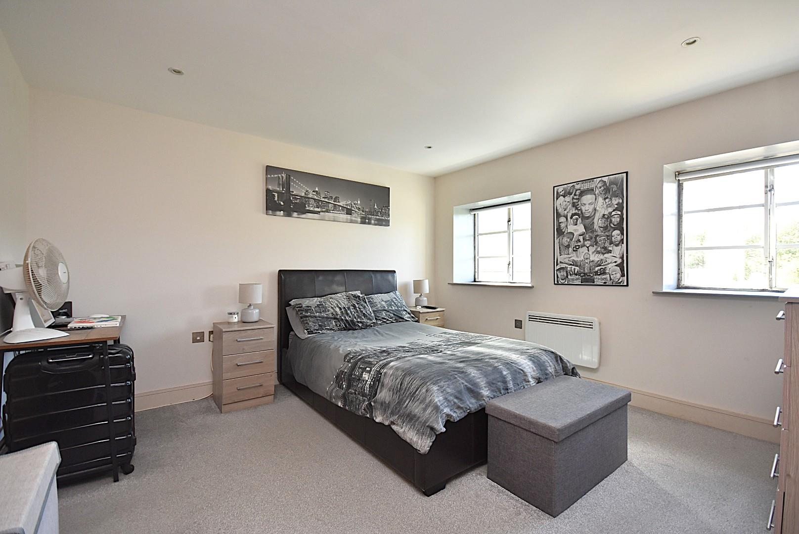 317 Woodlands, Hayes Point, Sully, CF64 5QF